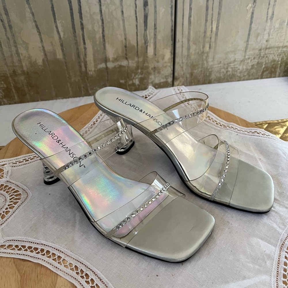 Hillard & Hanson double strap sandals with rhinestone 
Size 6.5